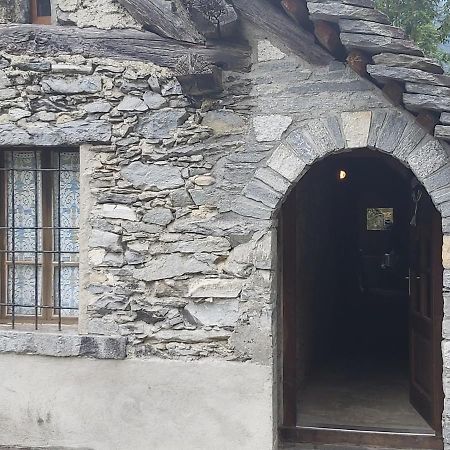 Tepilanti Villa Cerentino Bagian luar foto